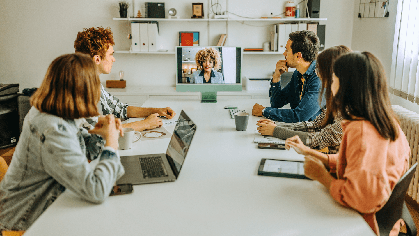 Trabalho Híbrido: Saiba Tudo Sobre o Modelo de Trabalho Híbrido e Suas Regras